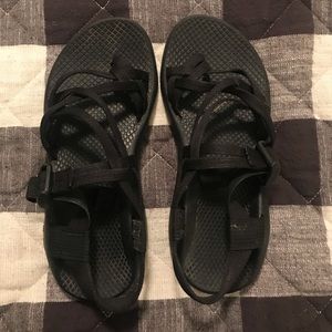 Women’s Size 7 Chacos